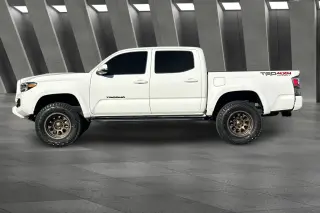 Toyota Tacoma 2021 4x4 TRD Sport 4dr Double Cab 5.0 ft SB 6A