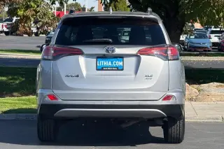 Toyota RAV4 2017 AWD XLE 4 puertas SUV