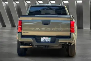 Toyota Tacoma 2025 4x4 TRD Sport 4dr Double Cab 6.1 ft LB