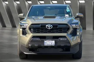 Toyota Tacoma 2025 4x4 TRD Sport 4dr Double Cab 6.1 ft LB