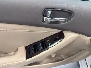 Nissan Altima 2010 2.5 S 4dr Sedán
