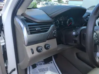 Chevrolet Suburban 2017 4x4 Premier 4dr SUV