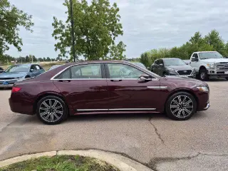 Lincoln Continental 2019 AWD Reserve 4dr Sedán