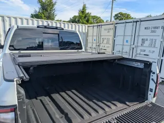 Nissan Titan 2022 4x4 PRO-4X 4dr Crew Cab 5.6 ft. SB