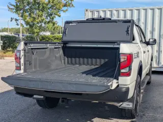 Nissan Titan 2022 4x4 PRO-4X 4dr Crew Cab 5.6 ft. SB