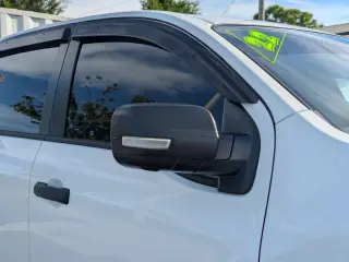 Nissan Titan 2022 4x4 PRO-4X 4dr Crew Cab 5.6 ft. SB