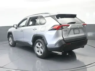 Toyota RAV4 2022 XLE 4dr SUV