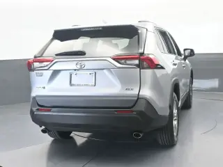 Toyota RAV4 2022 XLE 4dr SUV