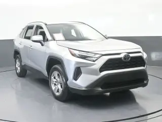 Toyota RAV4 2022 XLE 4dr SUV