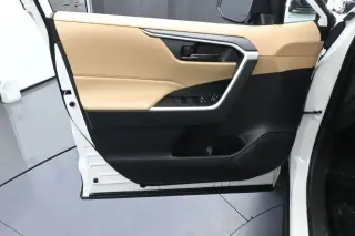Toyota RAV4 2025 LE 4dr SUV