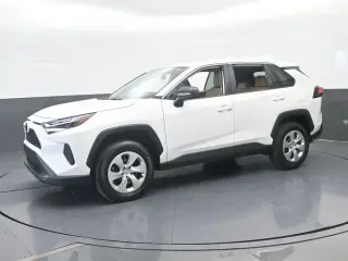 Toyota RAV4 2025 LE 4dr SUV