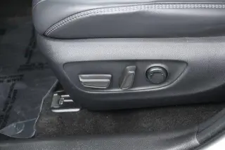 Toyota RAV4 2025 XLE Premium SUV de 4 puertas