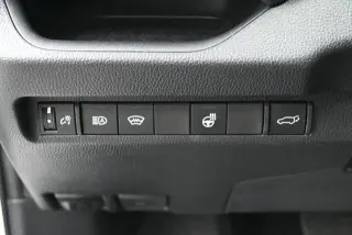 Toyota RAV4 2025 XLE Premium SUV de 4 puertas