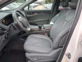Lincoln Nautilus 2019 AWD Reserve 4dr SUV