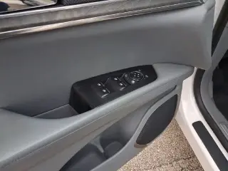 Lincoln Nautilus 2019 AWD Reserve 4dr SUV