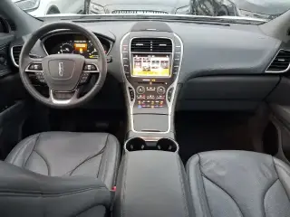 Lincoln Nautilus 2019 AWD Reserve 4dr SUV