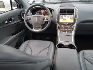 Lincoln Nautilus 2019 AWD Reserve 4dr SUV