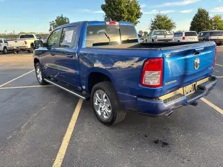 Ram 1500 2019 4x4 Big Horn 4dr Crew Cab 5.6 ft. SB Pickup