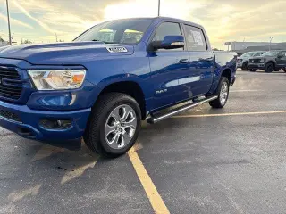 Ram 1500 2019 4x4 Big Horn 4dr Crew Cab 5.6 ft. SB Pickup