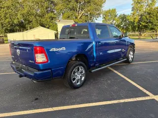 Ram 1500 2019 4x4 Big Horn 4dr Crew Cab 5.6 ft. SB Pickup