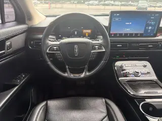 Lincoln Nautilus 2023 AWD Reserve 4dr SUV