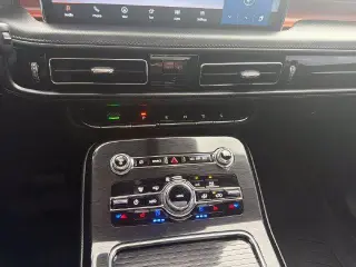 Lincoln Nautilus 2023 AWD Reserve 4dr SUV