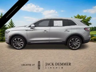 Lincoln Nautilus 2023 AWD Reserve 4dr SUV