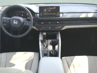 Honda Accord 2025 SE Sedán 4 puertas