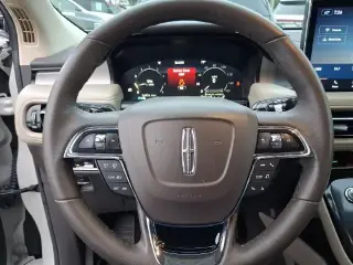 Lincoln Nautilus 2023 Standard 4dr SUV