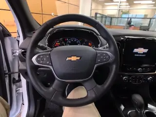 Chevrolet Traverse 2023 4x4 High Country 4dr SUV