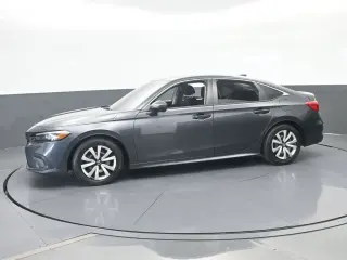 Honda Civic 2024 LX 4dr Sedán