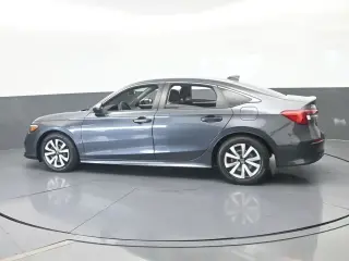 Honda Civic 2024 LX 4dr Sedán