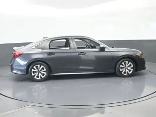 Honda Civic 2024 LX 4dr Sedán