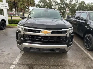 Chevrolet Silverado 1500 2023 4x2 LT 4dr Crew Cab 5.8 ft. SB