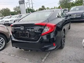 Honda Civic 2019 Sport 4dr Sedán CVT