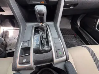 Honda Civic 2018 LX 4 puertas Sedán CVT