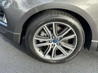 Ford Edge 2020 AWD Titanium 4dr Crossover