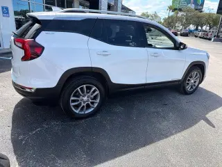 GMC Terrain 2023 SLT 4 SUV