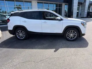 GMC Terrain 2023 SLT 4 SUV