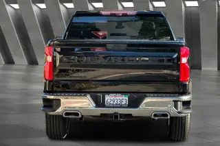 Chevrolet Silverado 1500 2021 4x4 LTZ 4 puertas Crew Cab 5.8 pies. Cabina corta