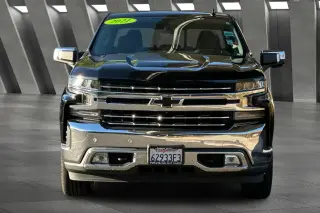 Chevrolet Silverado 1500 2021 4x4 LTZ 4 puertas Crew Cab 5.8 pies. Cabina corta