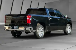 Chevrolet Silverado 1500 2021 4x4 LTZ 4 puertas Crew Cab 5.8 pies. Cabina corta