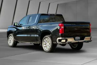 Chevrolet Silverado 1500 2021 4x4 LTZ 4 puertas Crew Cab 5.8 pies. Cabina corta