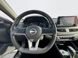 Nissan Altima 2024 2.5 SV 4dr Sedán