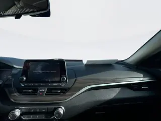 Nissan Altima 2024 2.5 SV 4dr Sedán