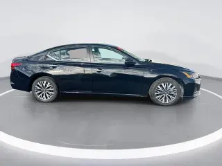 Nissan Altima 2024 2.5 SV 4dr Sedán