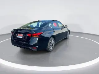 Nissan Altima 2024 2.5 SV 4dr Sedán