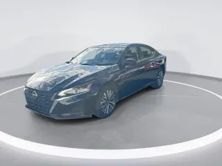 Nissan Altima 2024 2.5 SV 4dr Sedán