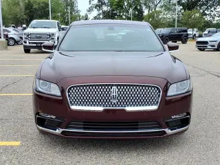 Lincoln Continental 2017 tracción en las cuatro ruedas Premiere 4d Sedán
