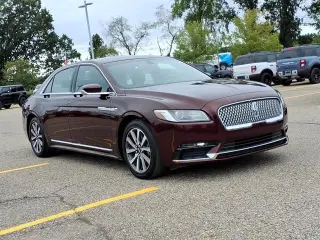 Lincoln Continental 2017 tracción en las cuatro ruedas Premiere 4d Sedán